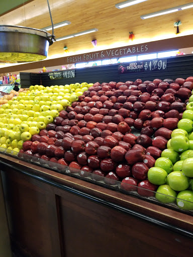 Produce Market «Cermak Fresh Market», reviews and photos, 7220 S Cicero Ave, Chicago, IL 60629, USA