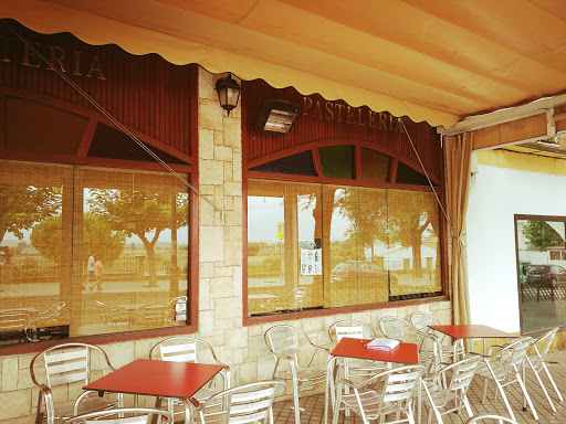 Información y opiniones sobre Pastelerías Roldán – Almodóvar de Almodóvar Del Río