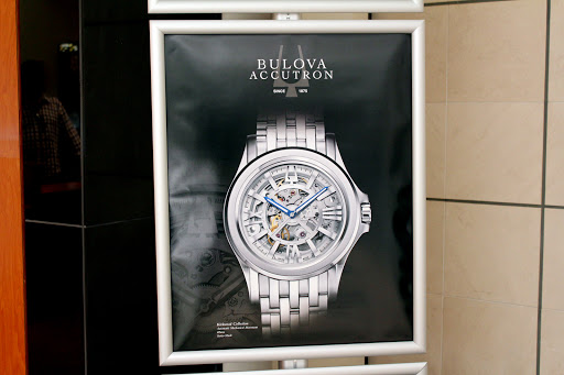 Jewelry Repair Service «Fast-Fix Jewelry & Watch Repairs», reviews and photos, 4300 Meadows Ln # 133, Las Vegas, NV 89107, USA