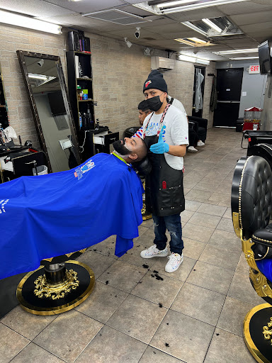 Barber Shop «MasterCuts Barbershop», reviews and photos, 219 Westchester Ave, Port Chester, NY 10573, USA