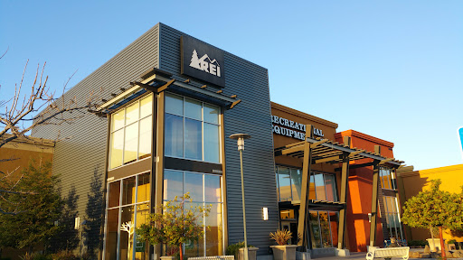 Camping Store «REI», reviews and photos, 2450 Charleston Rd, Mountain View, CA 94043, USA