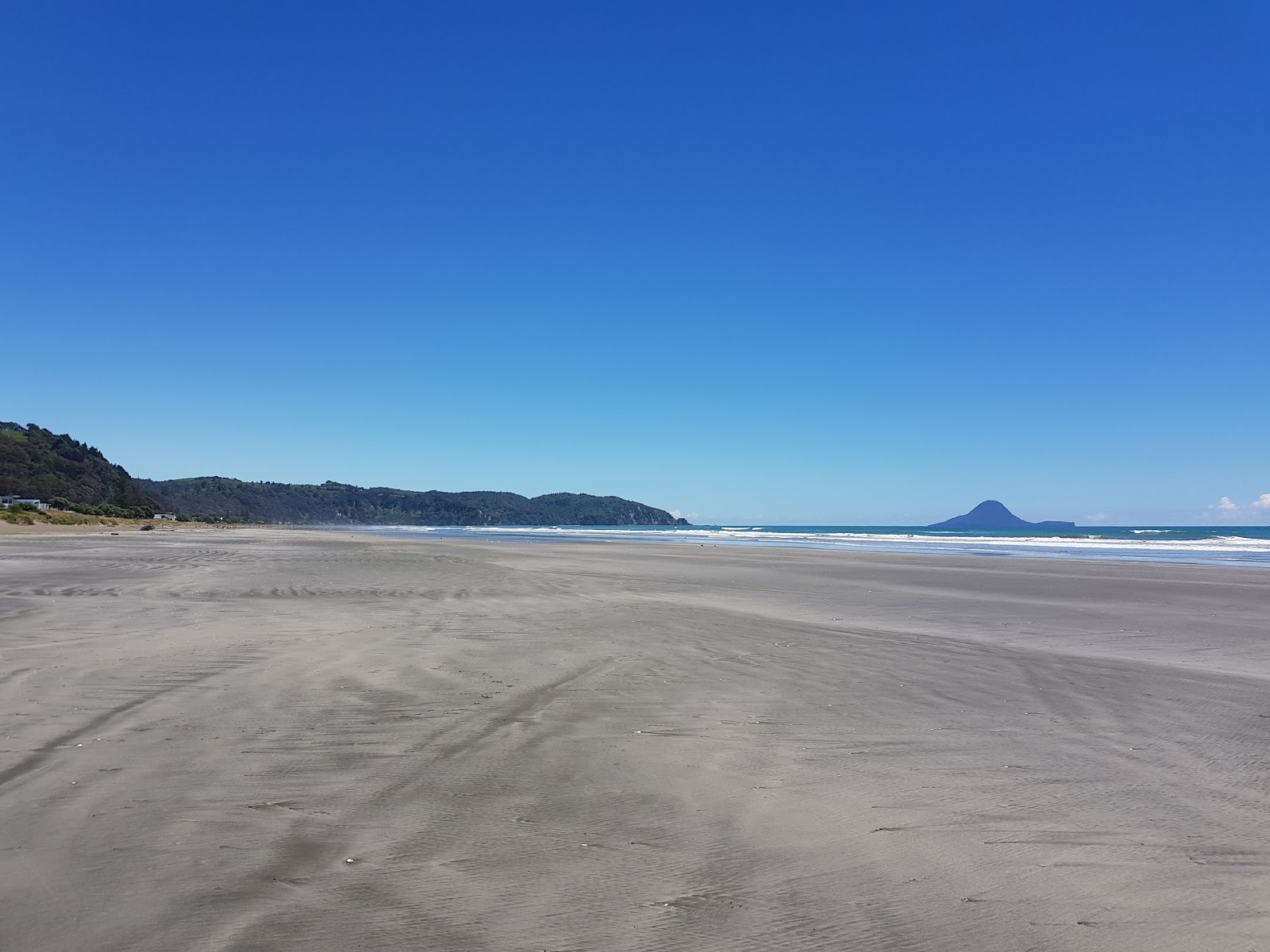 Wharekura Beach photo #7