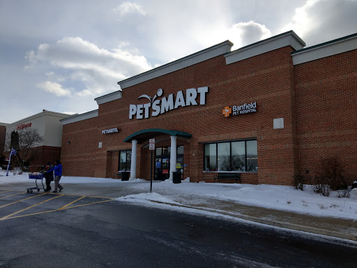 Pet Supply Store «PetSmart», reviews and photos, 145 Witchwood Dr, North Wales, PA 19454, USA