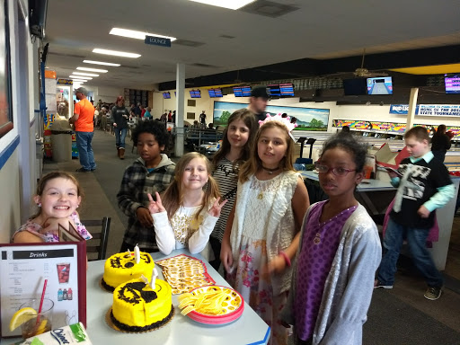 Bowling Alley «Highland Bowl», reviews and photos, 2123 NW 9th St, Corvallis, OR 97330, USA