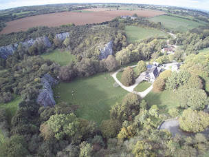 Photo n°13 de Vallée des Grottes de Saulges - Musée de Préhistoire à Thorigné-en-Charnie ()