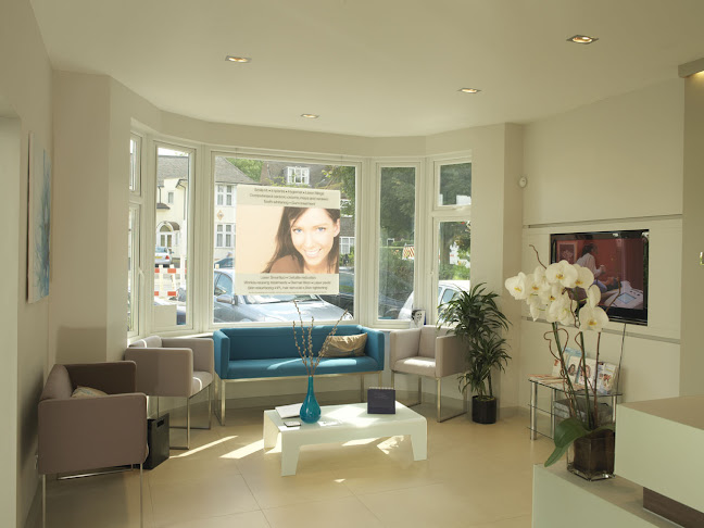 Reviews of Lotus Dental Clinic in London - Dentist