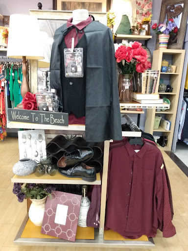 Thrift Store «Goodwill Store & Donation Center», reviews and photos