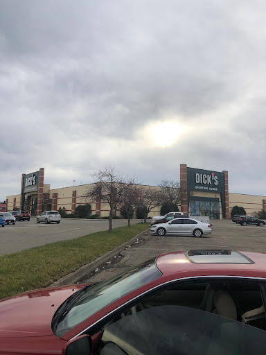 Shopping Mall «River Valley Mall», reviews and photos, 1635 River Valley Cir S, Lancaster, OH 43130, USA