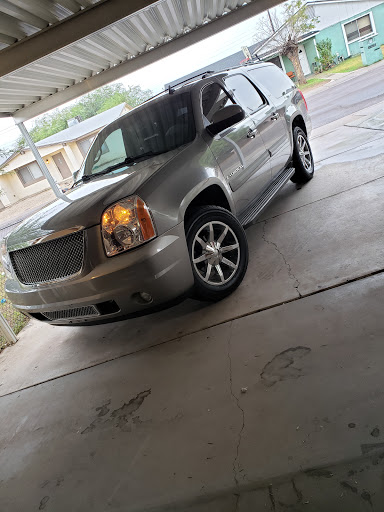 Used Car Dealer «Key West Sales & Financial Group», reviews and photos, 4323 W Van Buren St, Phoenix, AZ 85043, USA