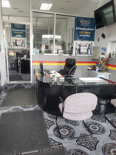 Used Car Dealer «Cars R Us Chicago», reviews and photos, 2336 N Pulaski Rd, Chicago, IL 60639, USA