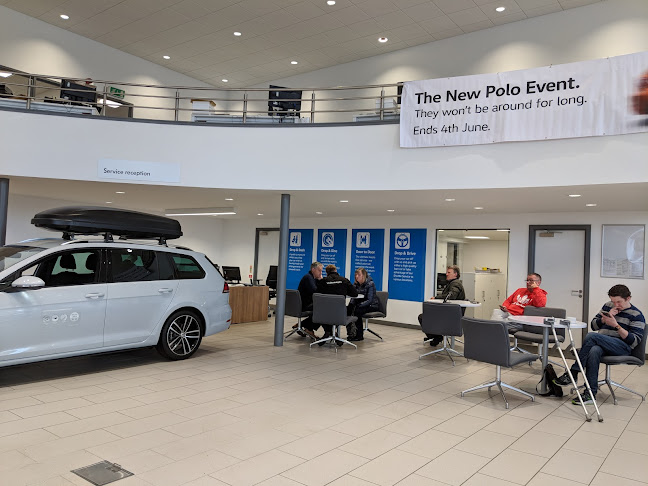 Reviews of Western Volkswagen in Edinburgh - Car dealer