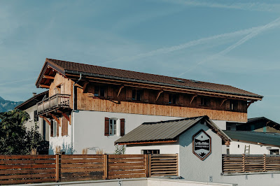 La Villa d'Hélène : Chambre d'hôtes, Gîte de groupe et Appartement, avec salle de réception idéal séminaire, Haute-Savoie à Cluses