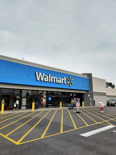 Discount Store «Walmart», reviews and photos, 100 Elmridge Center Dr, Greece, NY 14626, USA