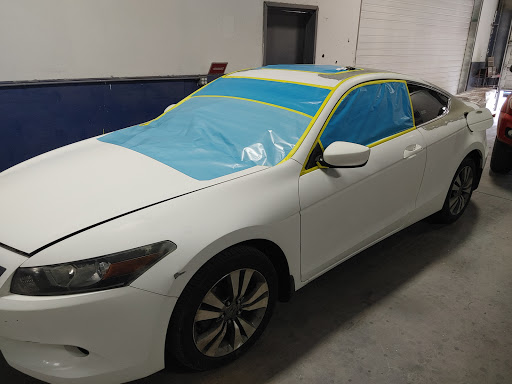 Auto Body Shop «Maaco Collision Repair & Auto Painting», reviews and photos, 110 Harley Rd, Wilmington, NC 28405, USA