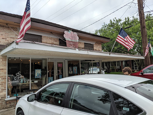 Bakery «Sweet & Simple Coffee & Sweet Shop», reviews and photos, 209 Freret St, Morgan City, LA 70380, USA