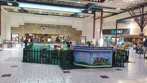 Shopping Mall «Beaver Valley Mall», reviews and photos, 570 Beaver Valley Mall Blvd, Monaca, PA 15061, USA