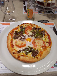 Plats et boissons du Pizzeria RESTAURANT LE STROMBOLI -RESTAURANT-PIZZÉRIA BAPAUME ET ENVIRONS - n°1