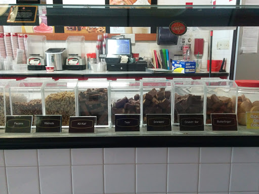 Ice Cream Shop «Cold Stone Creamery», reviews and photos, 4247 Atlantic Ave, Long Beach, CA 90807, USA