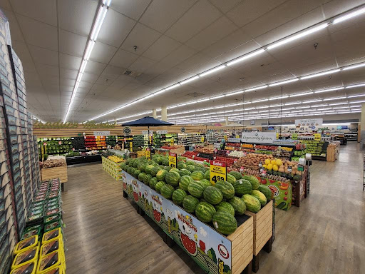 Grocery Store «Jewel-Osco», reviews and photos, 4 E Ogden Ave, Westmont, IL 60559, USA