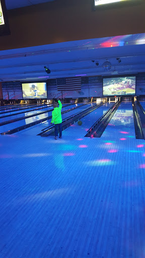 Bowling Alley «Emerson Bowling Lanes», reviews and photos, 1501 36th St, Parkersburg, WV 26104, USA