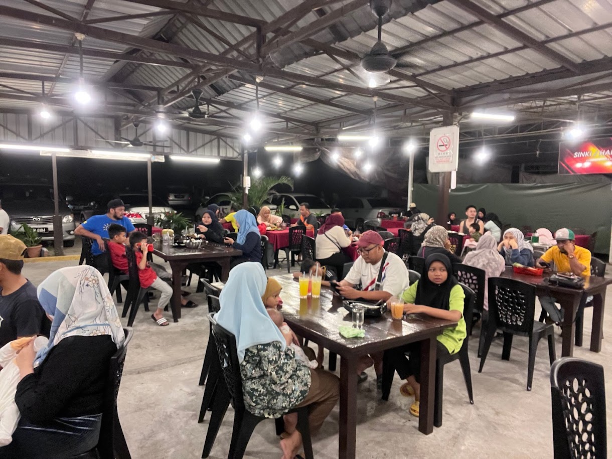 Badai Ikan Bakar, 新山— Jalan Tampoi, 电话011-1000 2224