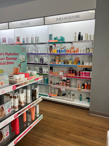 Hair Salon «Ulta Beauty», reviews and photos, 1606 Village Market Blvd SE #130, Leesburg, VA 20175, USA