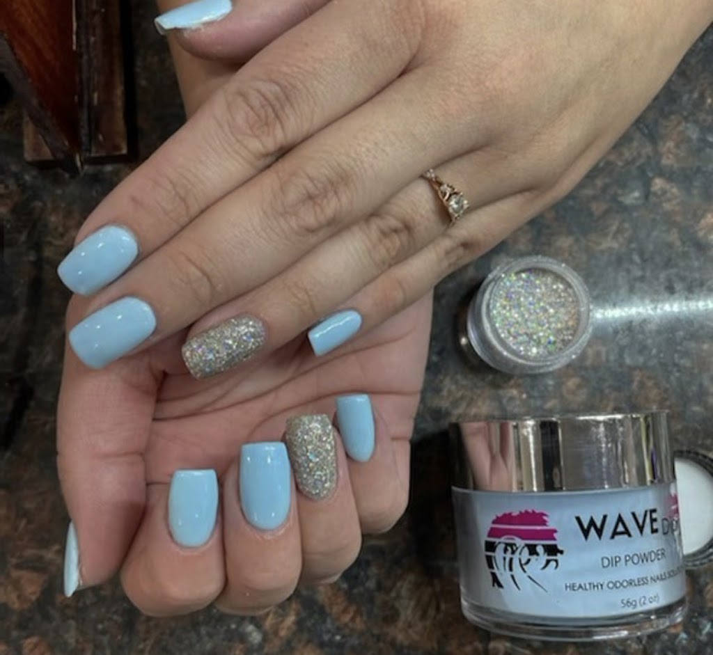 T & T Nails 08869