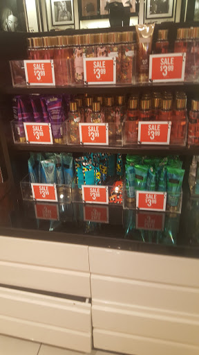 Shopping Mall «Northgate Mall», reviews and photos, 9501 Colerain Ave, Cincinnati, OH 45251, USA