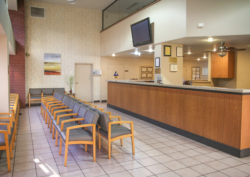 Zeiter Eye Medical Group Inc, 255 E Weber Ave, Stockton, CA 95202, USA, 