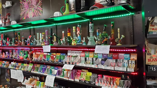 Tobacco Shop «Tobacco Cigar», reviews and photos, 1596 N Farnsworth Ave, Aurora, IL 60505, USA