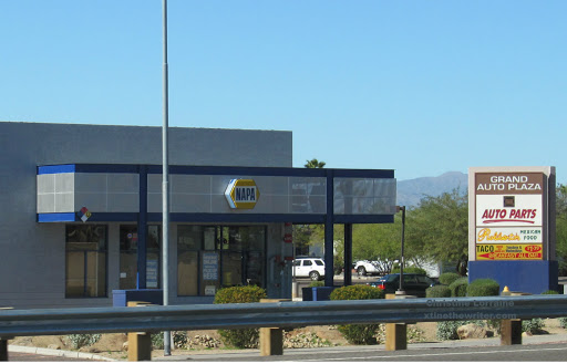 Auto Parts Store «NAPA Auto Parts - JRRS Auto & Truck Parts», reviews and photos, 12555 NW Grand Ave, El Mirage, AZ 85335, USA