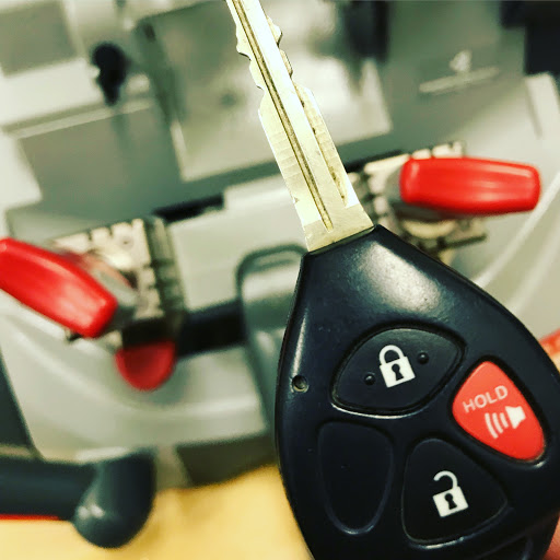 Locksmith «The Keyless Shop at Sears», reviews and photos, 2000 Brittain Rd, Akron, OH 44310, USA