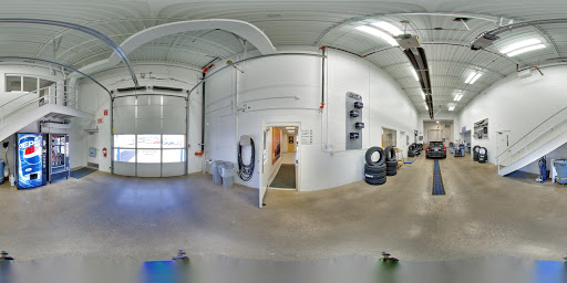 Car Dealer «Forest Lake Chevrolet Cadillac», reviews and photos, 533 19th St SW, Forest Lake, MN 55025, USA