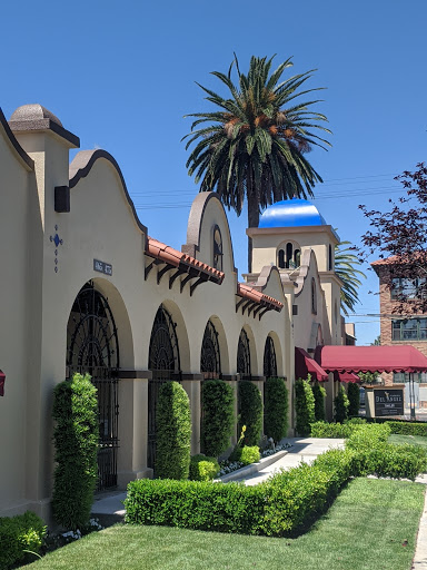 Funeral Home «Tinkler Funeral Chapel & Crematory», reviews and photos, 475 N Broadway St, Fresno, CA 93701, USA