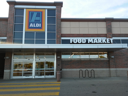 Supermarket «ALDI», reviews and photos, 5038 Highland Rd, Waterford Twp, MI 48327, USA
