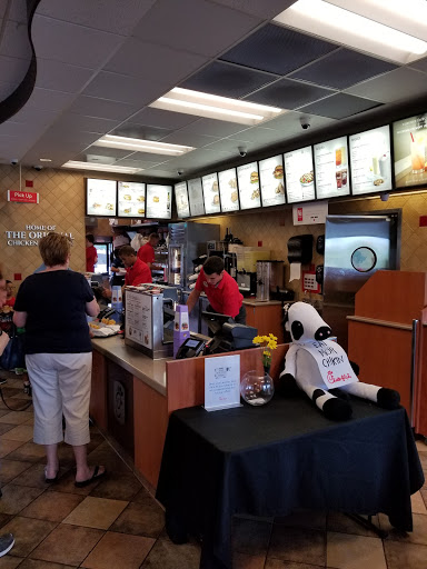 Fast Food Restaurant «Chick-fil-A», reviews and photos, 301 E Loop Rd, Wheaton, IL 60189, USA