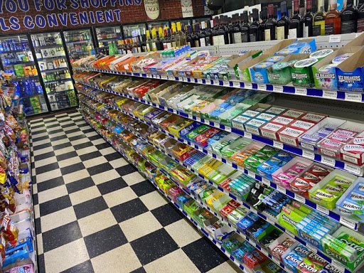Convenience Store «Falls Convenient Mart», reviews and photos, 321 Milton Blvd, Newton Falls, OH 44444, USA