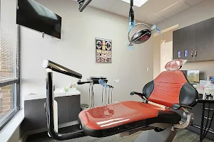 Salud Dental of Waukegan image