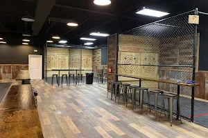 Top Notch Axe Throwing St. Charles / Cottleville image
