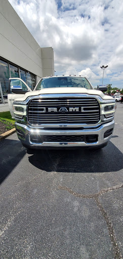 Car Dealer «Holden Dodge Chrysler Jeep Ram», reviews and photos, 640 S Governors Ave, Dover, DE 19904, USA