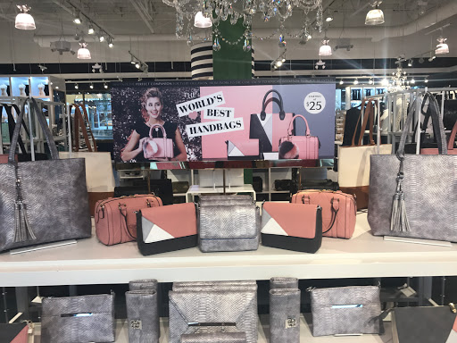 Fashion Accessories Store «Charming Charlie», reviews and photos, 1152 NW Civic Dr, Gresham, OR 97030, USA