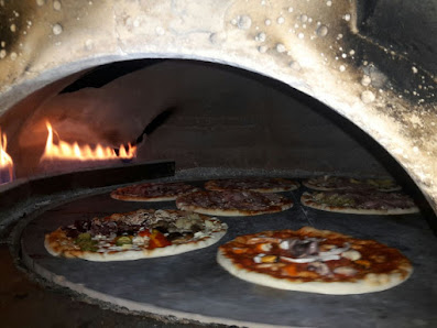 Pizzeria da asporto Pizza Più Via G.Garibaldi, 187, 48026 Russi RA, Italia