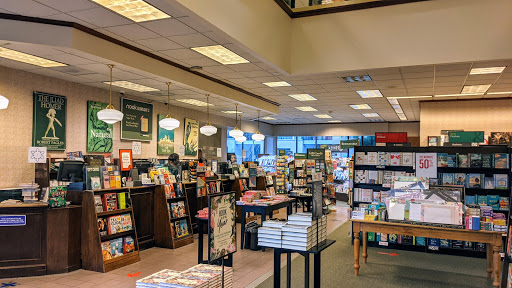 Barnes & Noble image