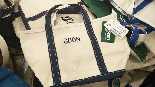 Clothing Store «L.L. Bean Outlet», reviews and photos, 1 Freeport Village Station, Freeport, ME 04033, USA