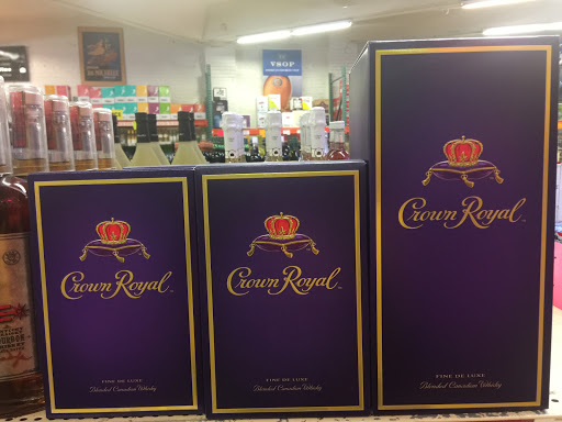 Wine Store «Bev Max Liquors», reviews and photos, 296 Wood Ave, Bridgeport, CT 06605, USA