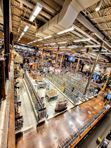 Sporting Goods Store «Bass Pro Shops», reviews and photos, 6425 Daniel Burnham Dr, Portage, IN 46368, USA