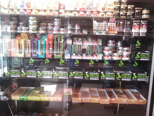 Tobacco Shop «Smoke shop & vape shop», reviews and photos, 10807 Beverly Blvd, Whittier, CA 90601, USA