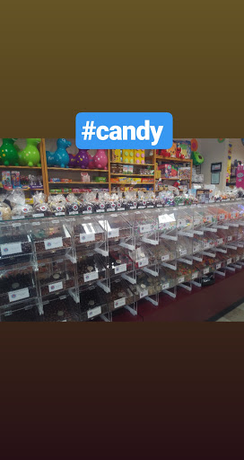 Toy Store «Toys & Candy On the Park», reviews and photos, 1271 Kingwood Dr, Kingwood, TX 77339, USA