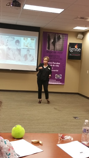 Real Estate Agency «KW Elk Grove - Keller Williams Realty», reviews and photos, 9250 Laguna Springs Dr #100, Elk Grove, CA 95758, USA