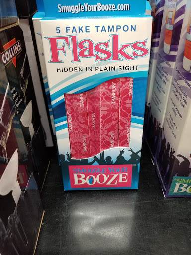 Liquor Store «Milwaukie Liquor Store», reviews and photos, 10804 SE Oak St, Milwaukie, OR 97222, USA